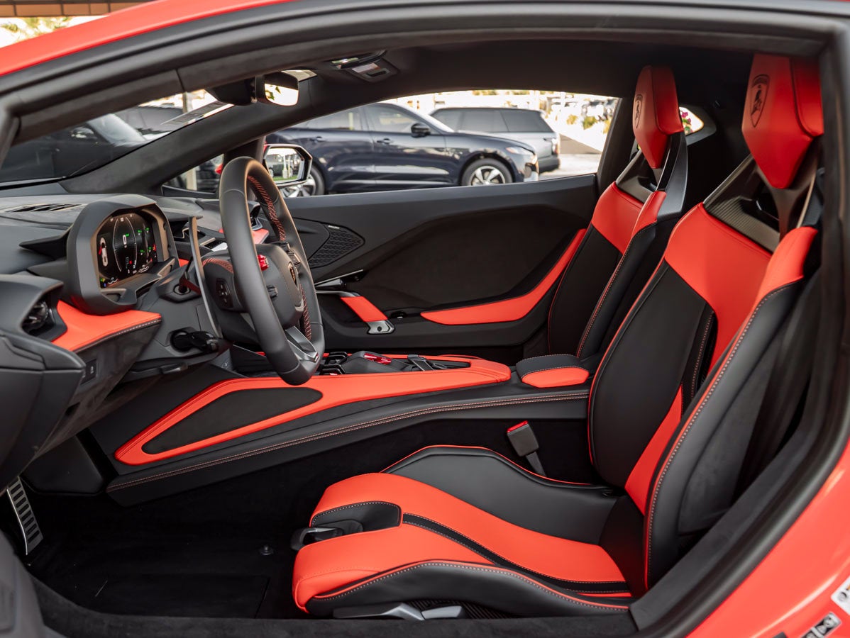 2026 Lamborghini Temerario Base
