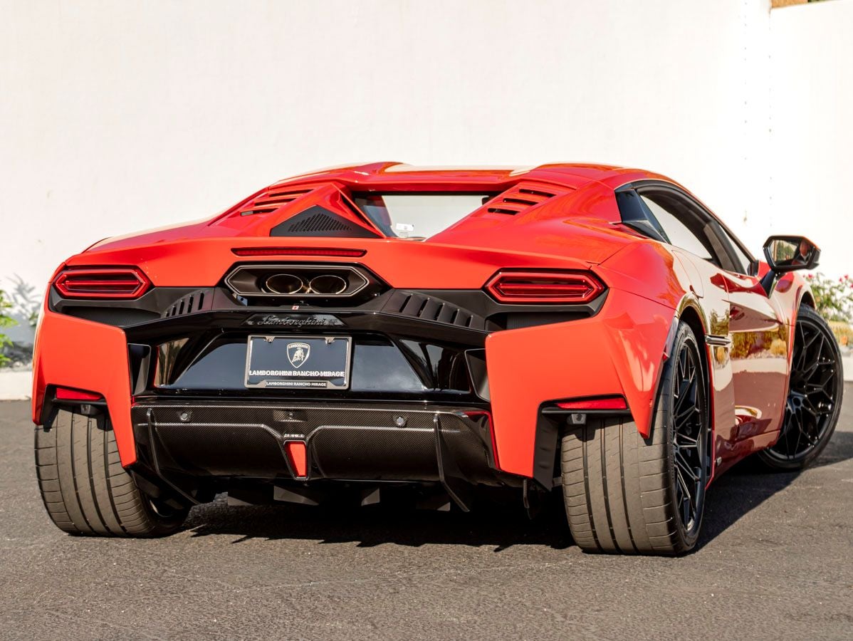 2026 Lamborghini Temerario Base