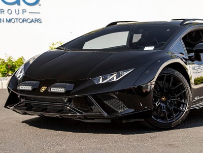 2024 Lamborghini Huracan Sterrato Base