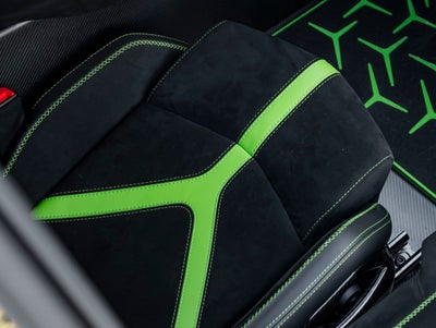 2020 Lamborghini Aventador SVJ Base