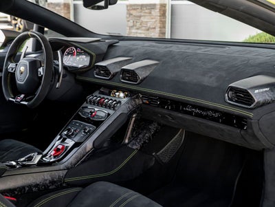 2019 Lamborghini Huracan Performante