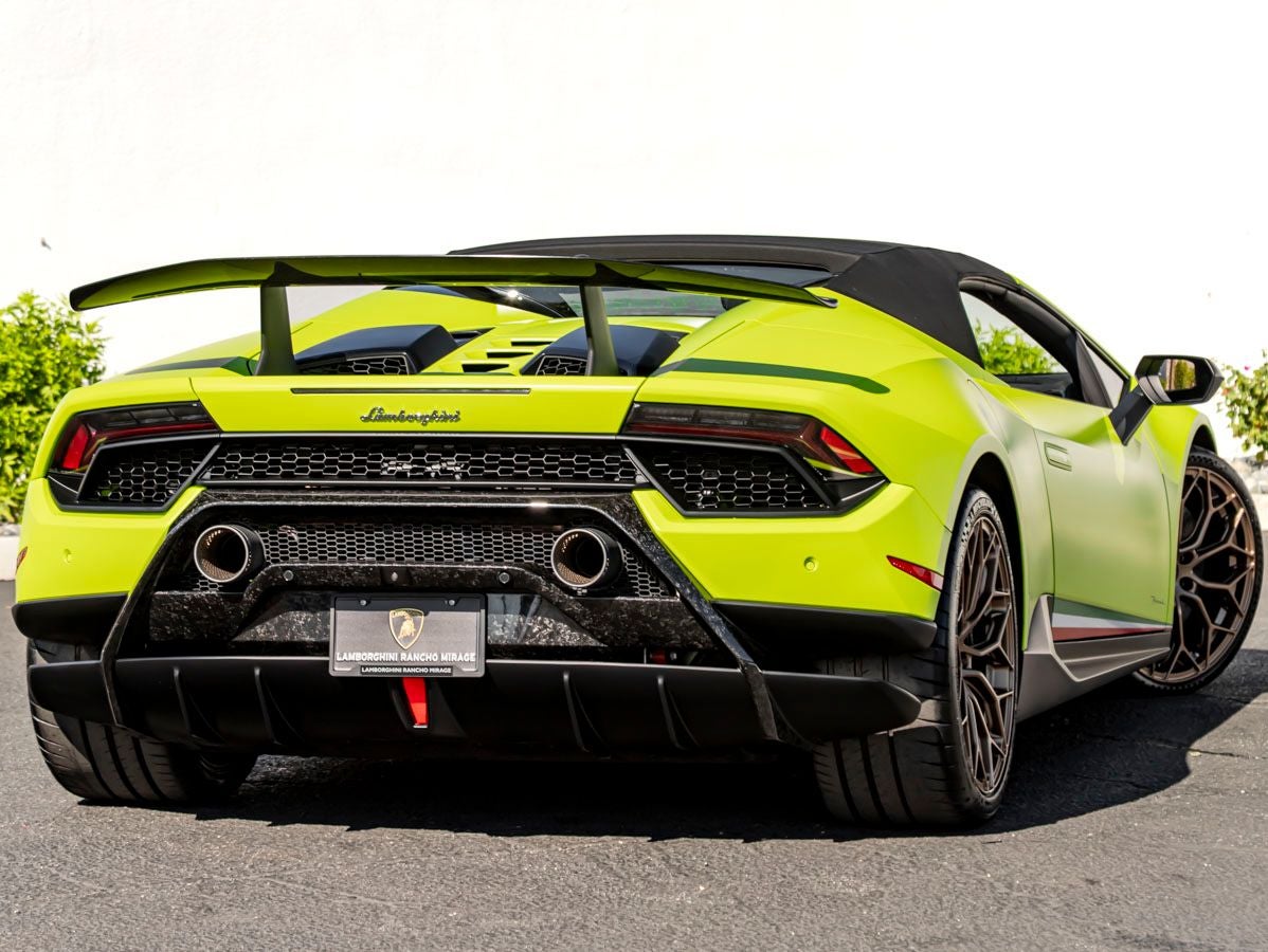 2019 Lamborghini Huracan Performante