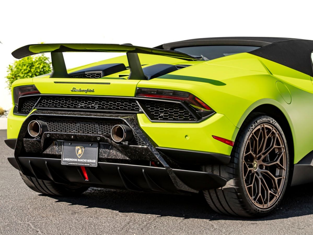 2019 Lamborghini Huracan Performante