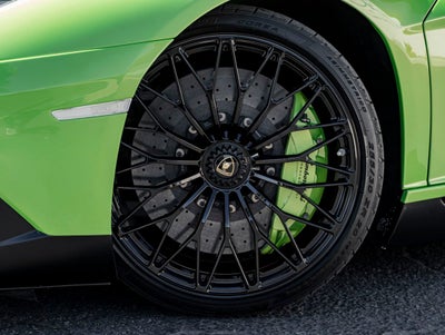 2017 Lamborghini Aventador LP750-4 SuperVeloce