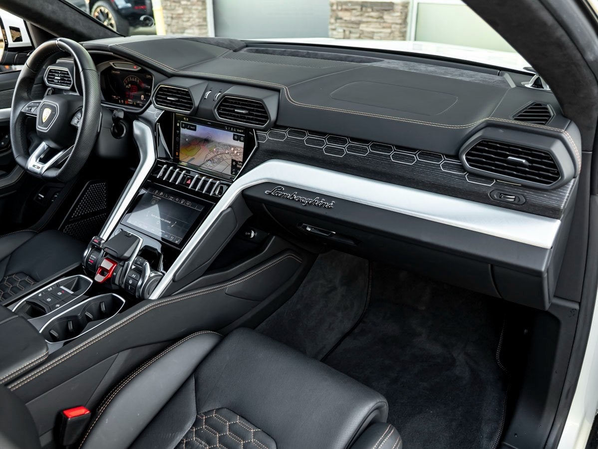 2024 Lamborghini Urus S