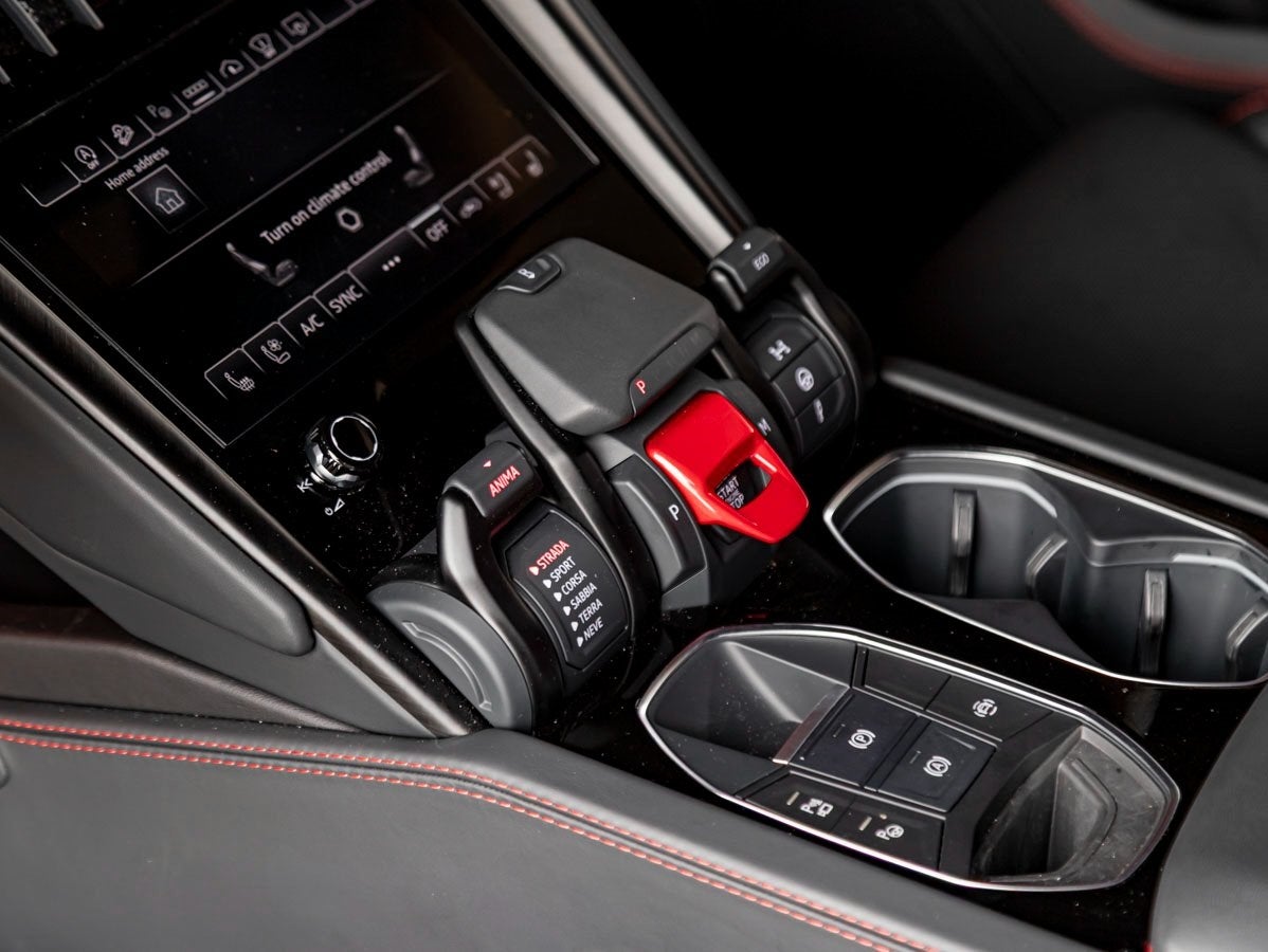 2024 Lamborghini Urus S