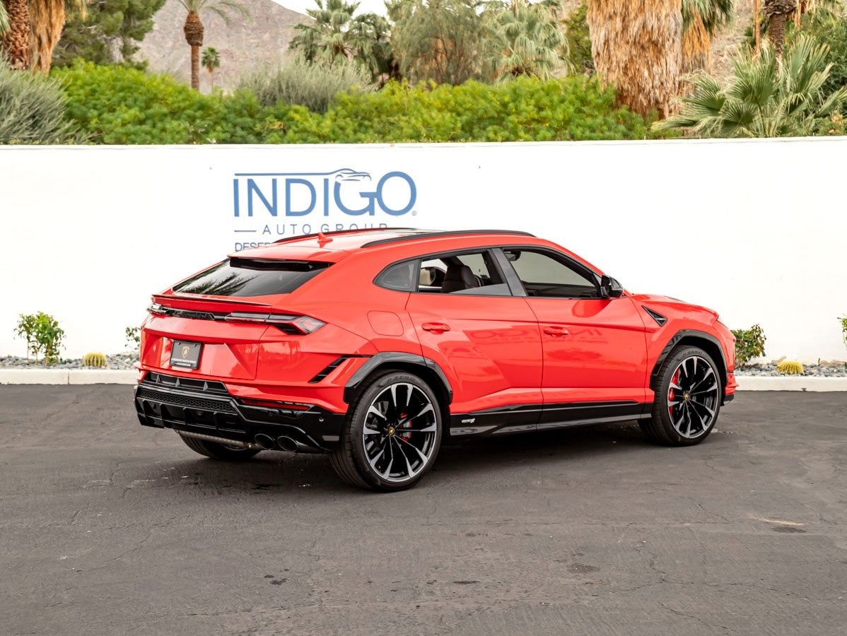 2024 Lamborghini Urus S