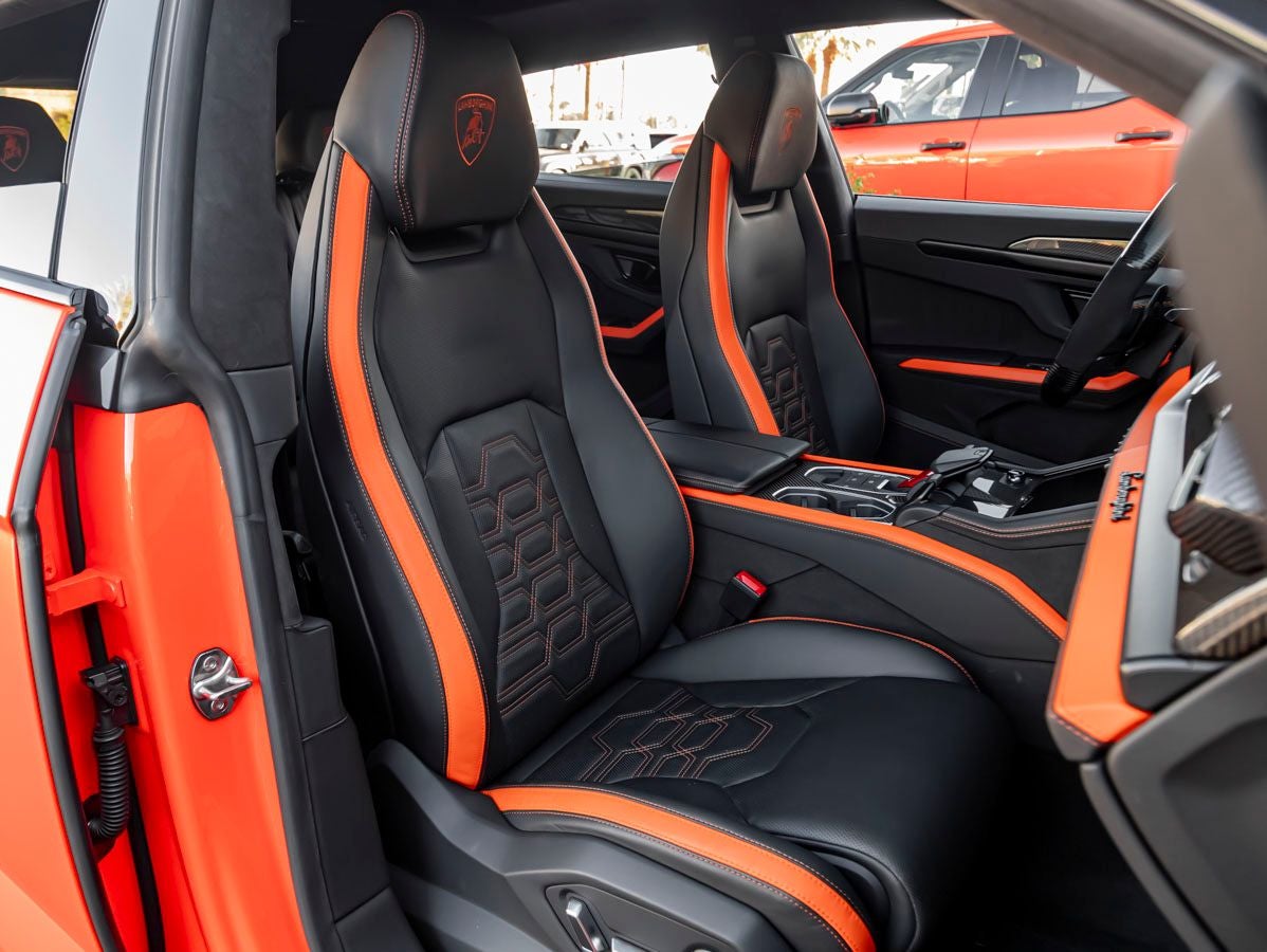 2025 Lamborghini Urus SE