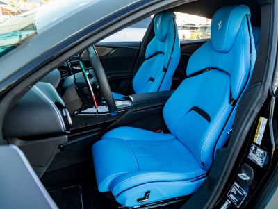 2025 Ferrari Purosangue Base