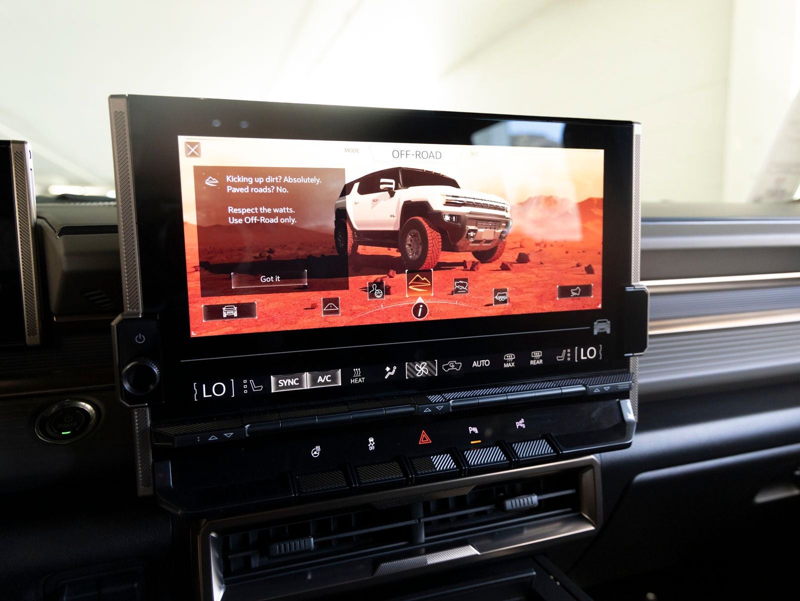 2025 GMC Hummer EV SUV 3X