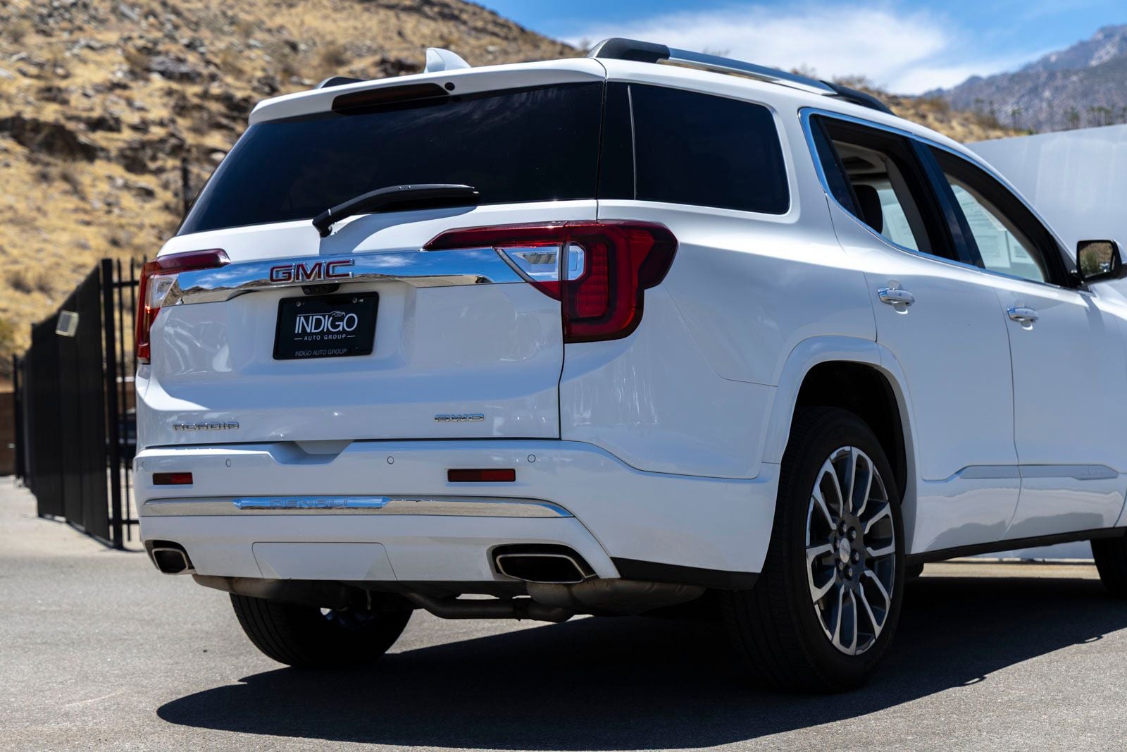 2021 GMC Acadia Denali