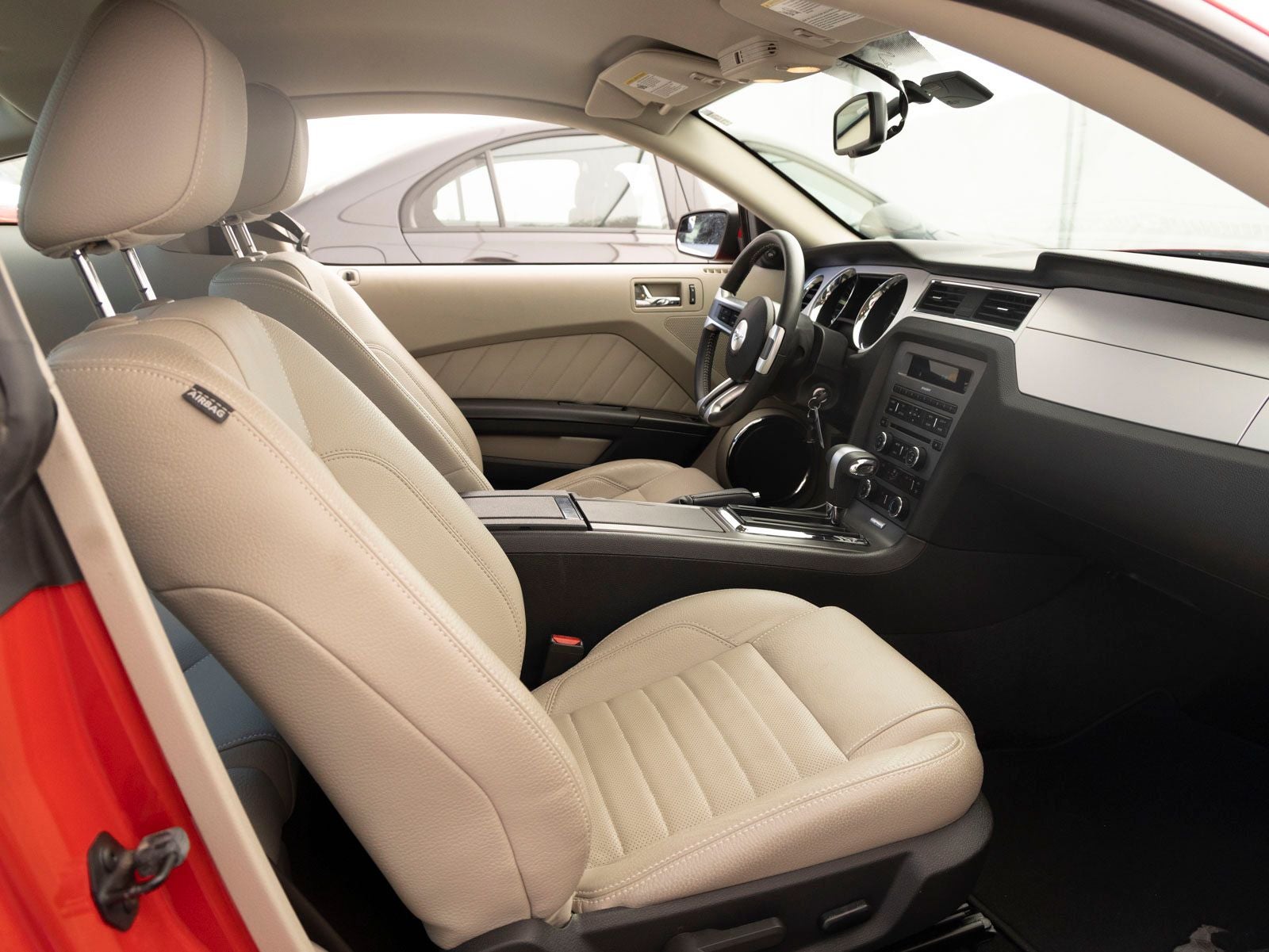 2011 Ford Mustang V6 Premium