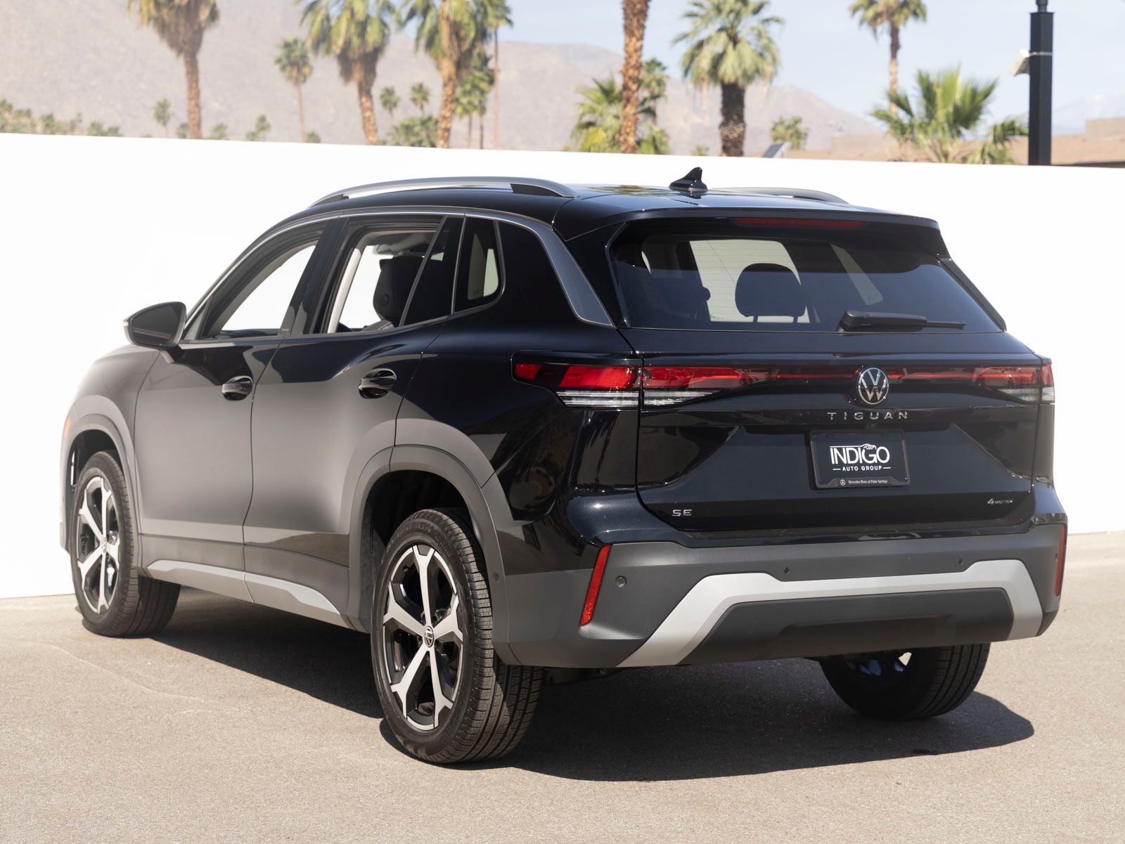 2025 Volkswagen Tiguan 2.0T SE