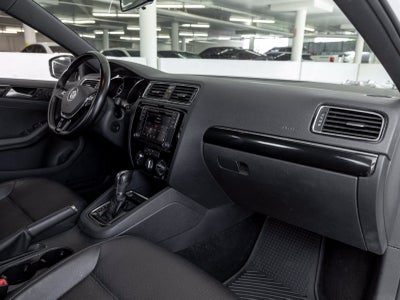 2018 Volkswagen Jetta 1.8T SE Sport