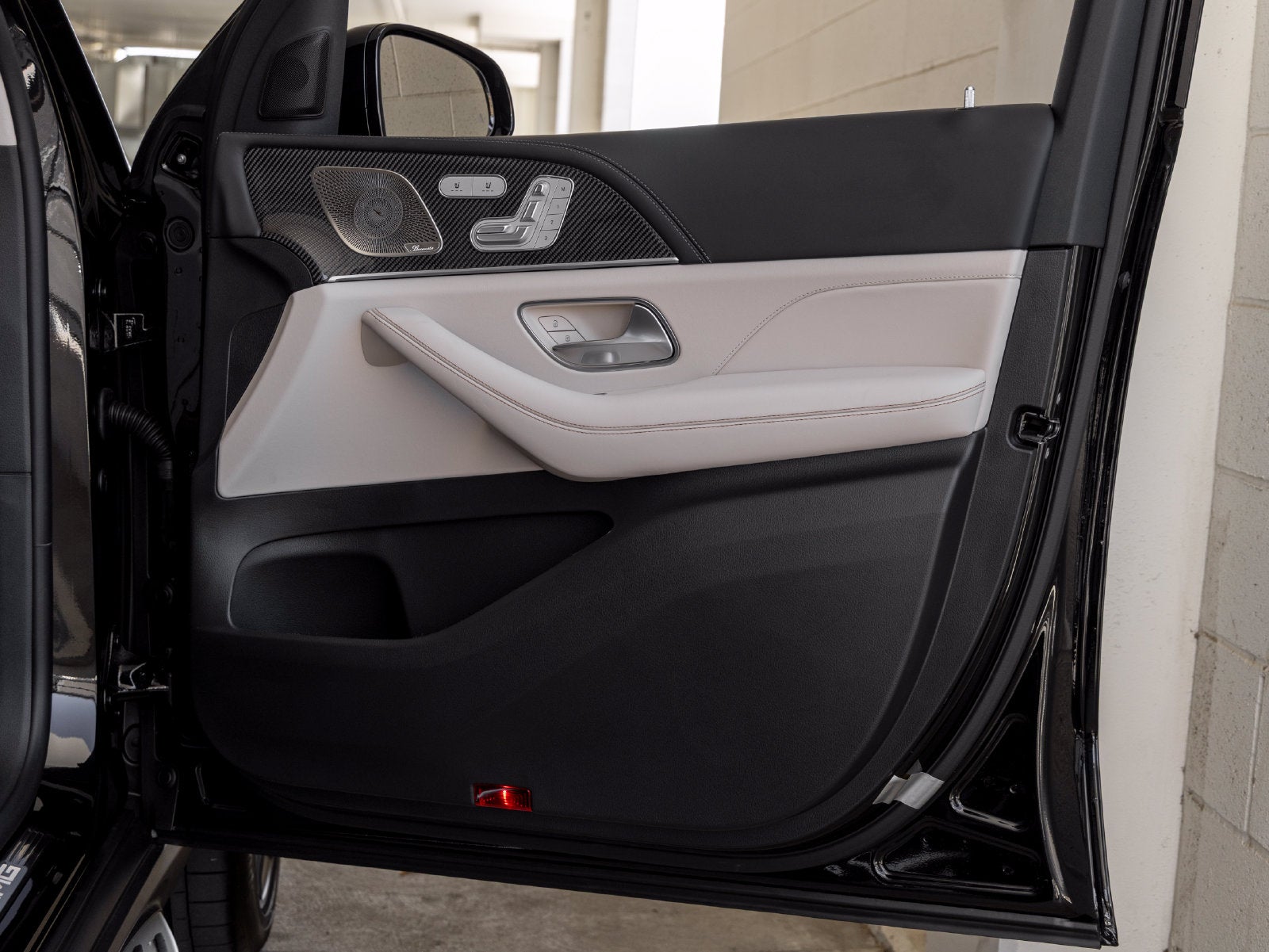 2027 Mercedes-Benz GLE 4MATIC®