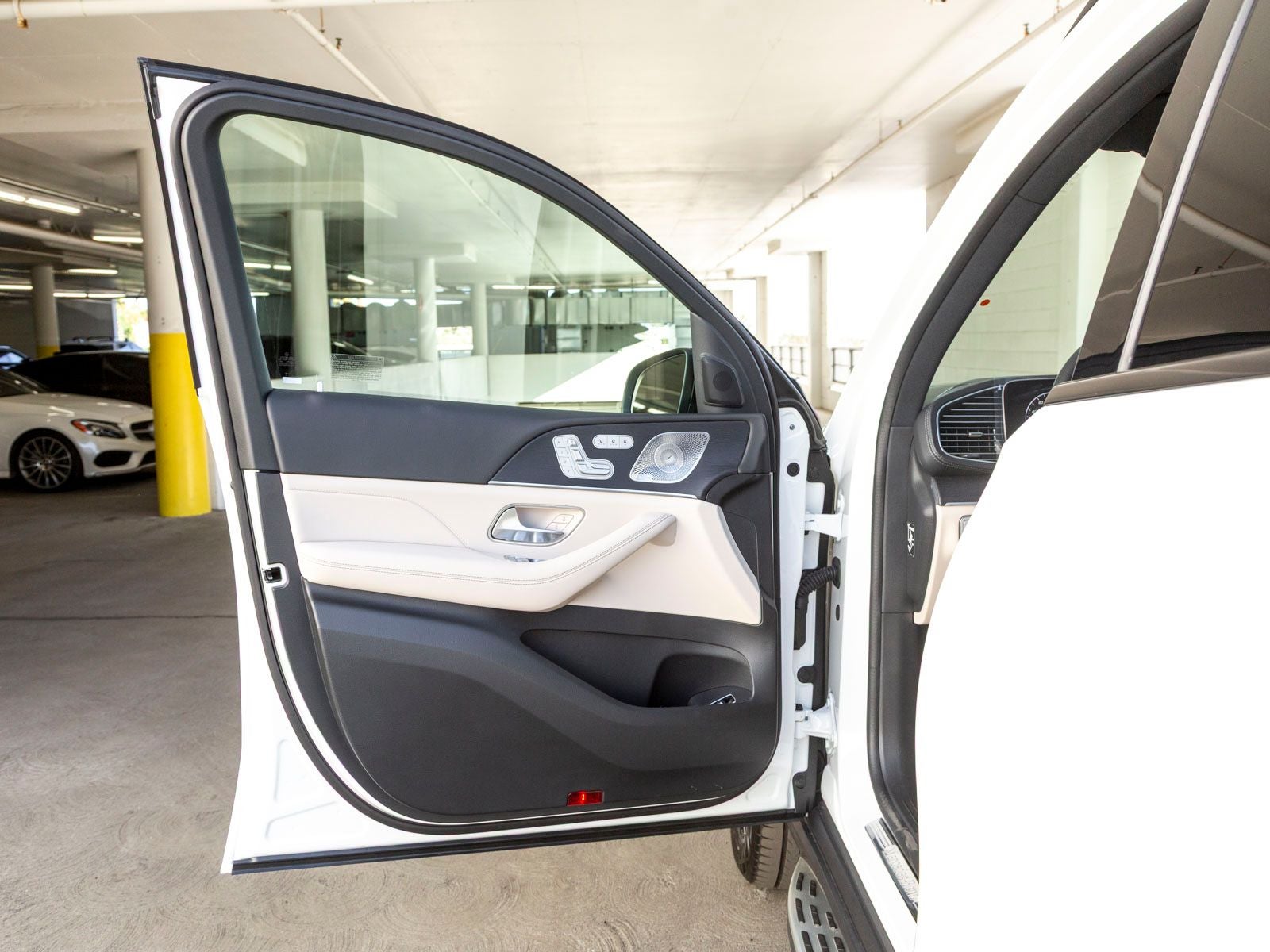 2025 Mercedes-Benz GLS GLS 580 4MATIC®