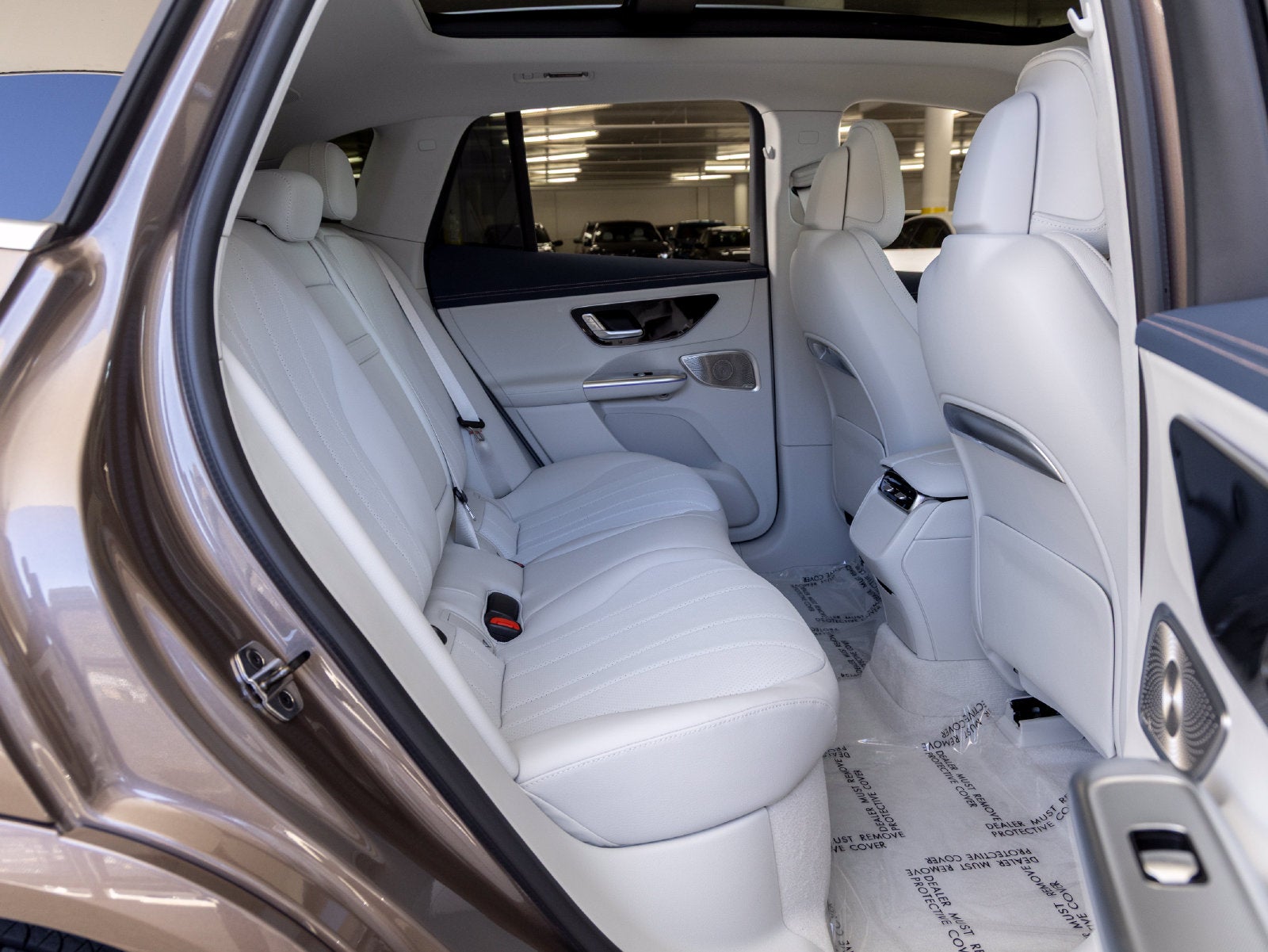 2027 Mercedes-Benz EQE 320+ SUV