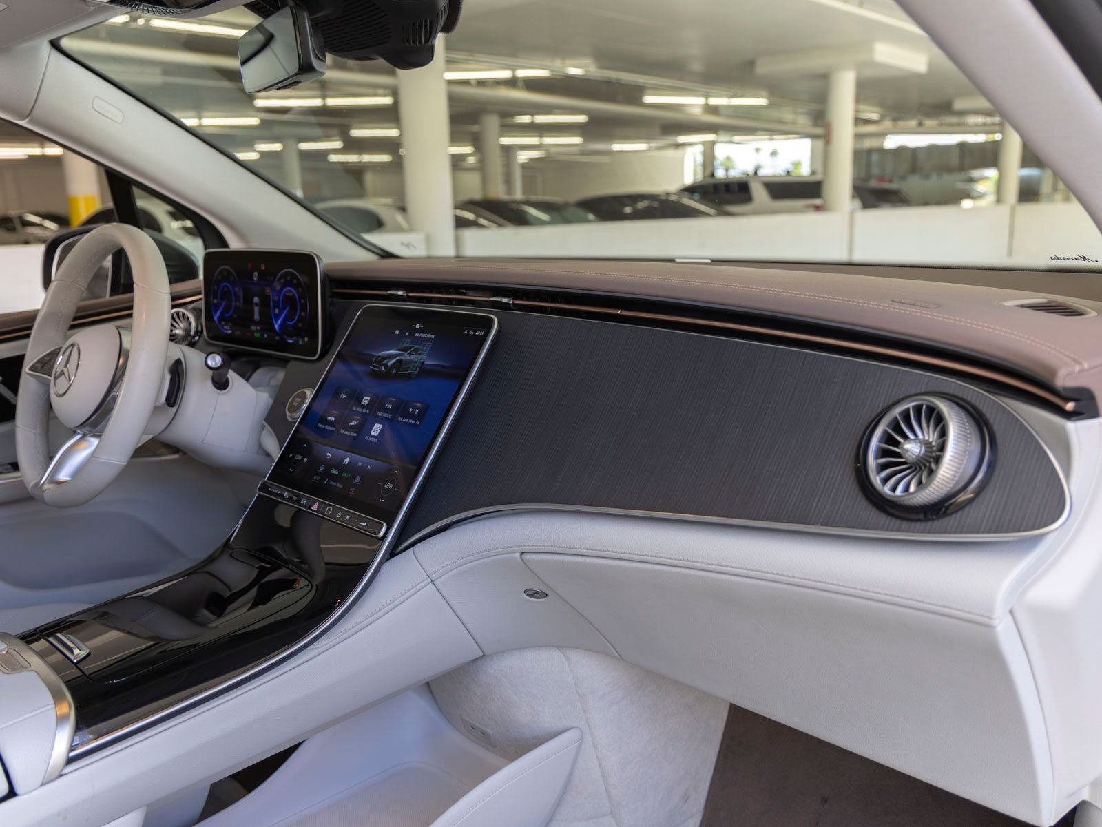 2023 Mercedes-Benz EQE 350+ SUV Base