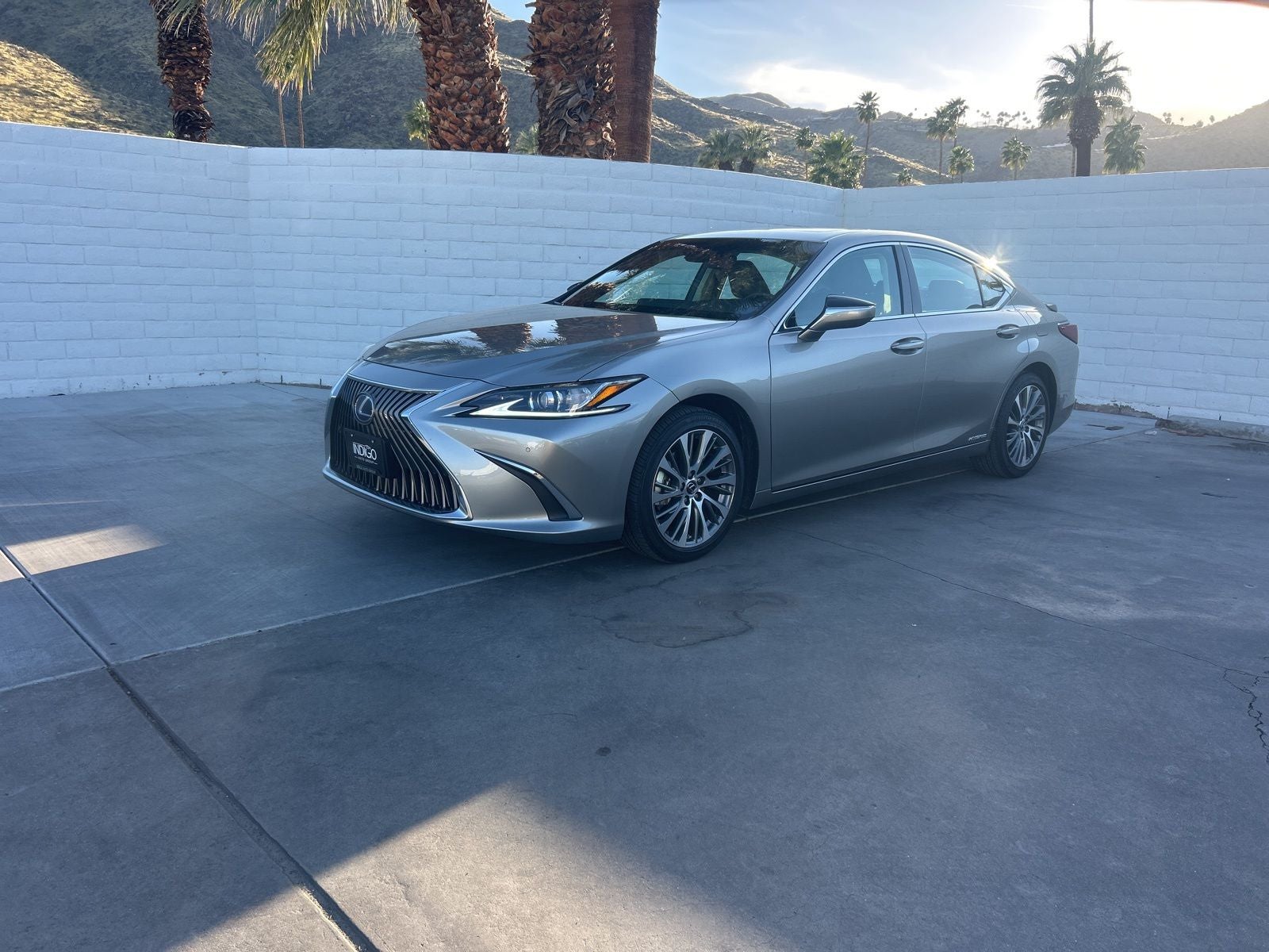2021 Lexus ES 300h
