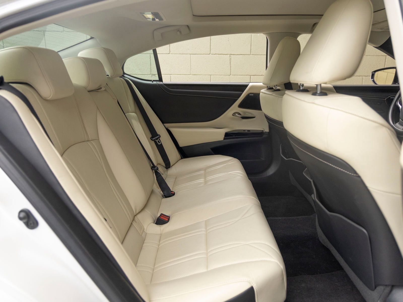 2022 Lexus ES 350 Luxury