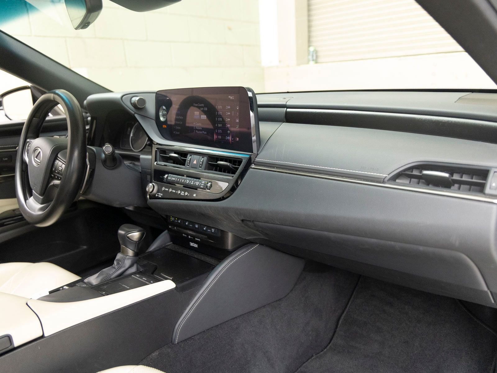 2022 Lexus ES 350 Luxury