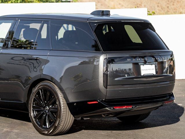2025 Land Rover Range Rover Autobiography