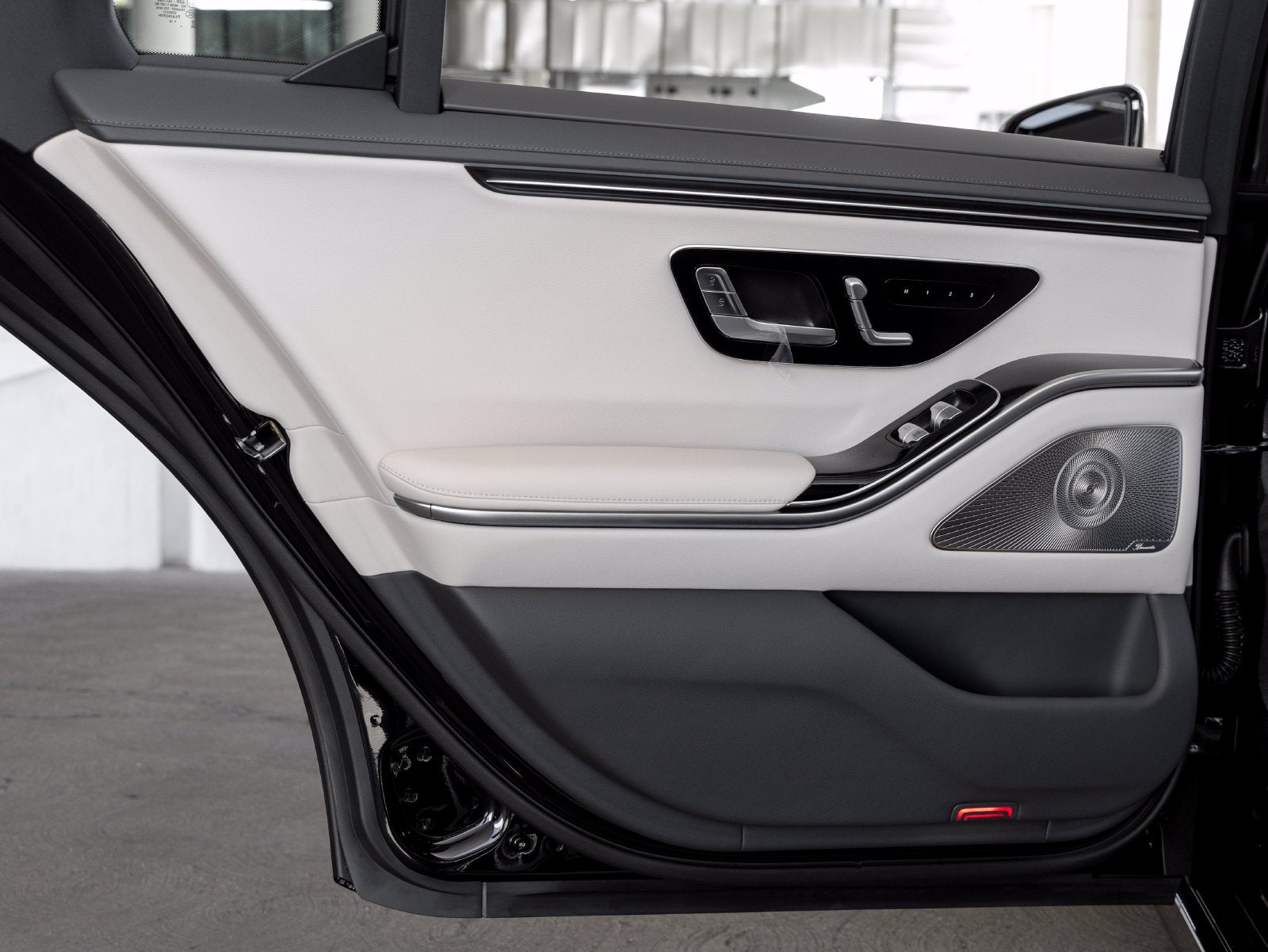 2027 Mercedes-Benz S-Class S 500 4MATIC®