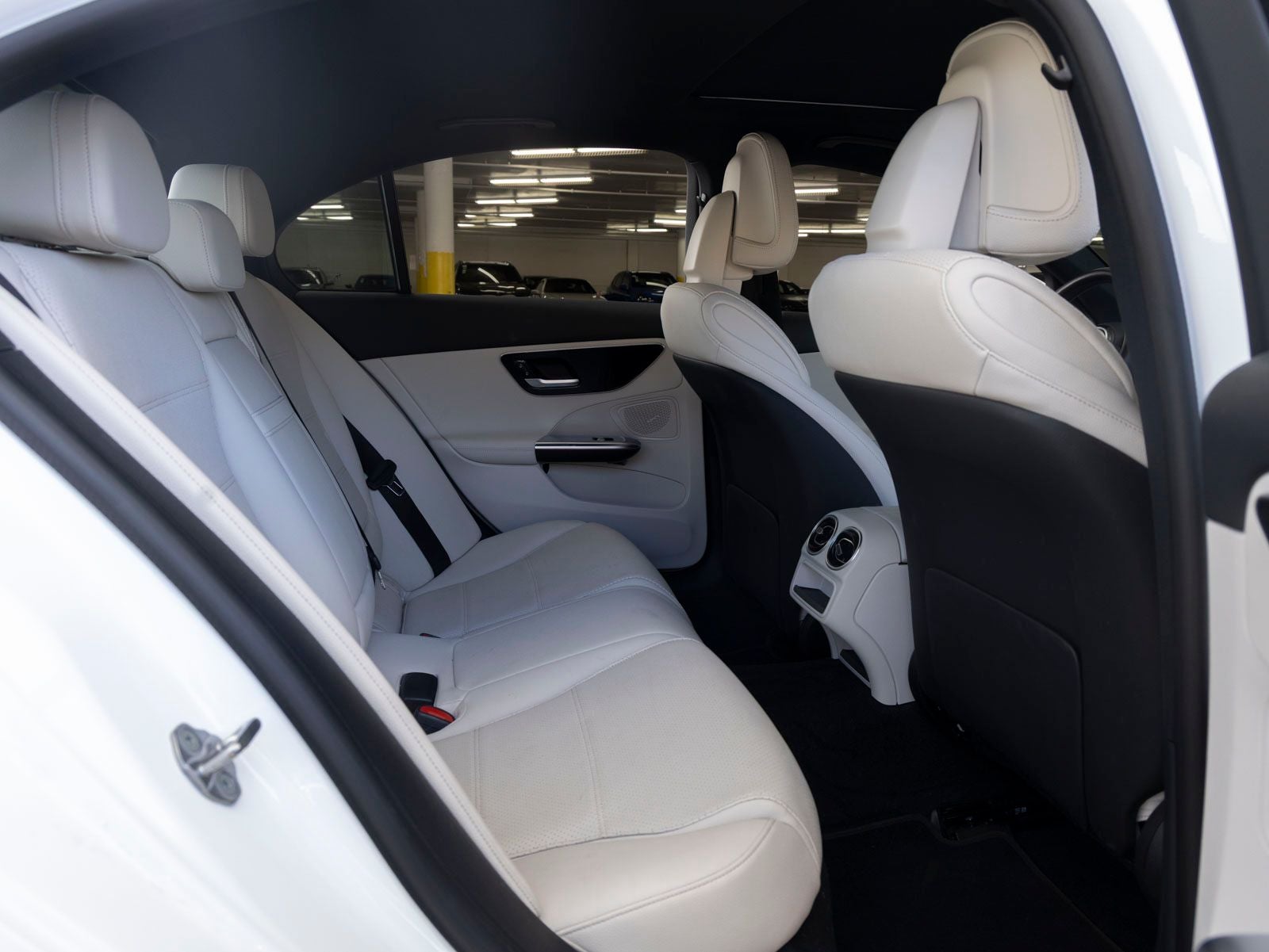 2023 Mercedes-Benz C-Class C 300