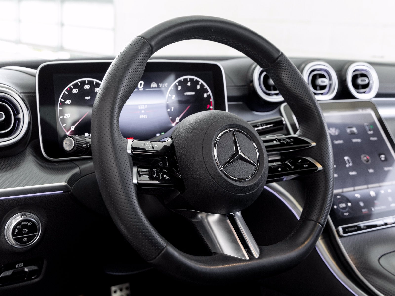 2023 Mercedes-Benz C-Class C 300
