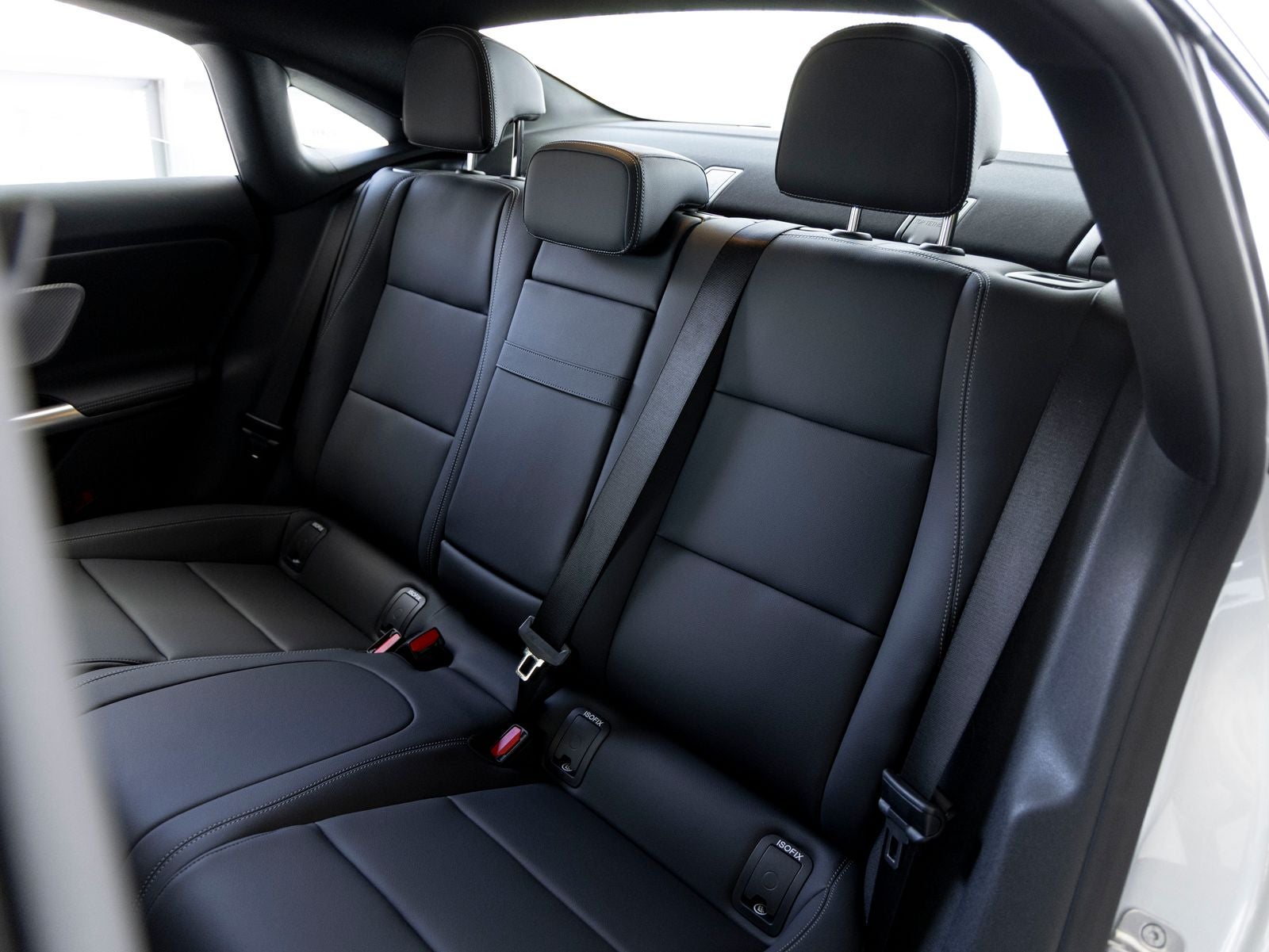 2027 Mercedes-Benz CLA CLA 220