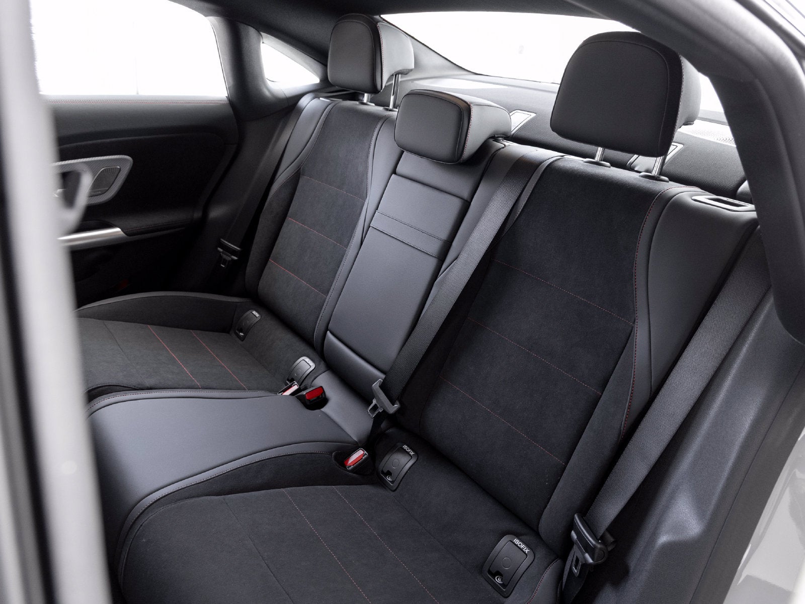 2027 Mercedes-Benz CLA CLA 220