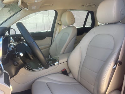 2020 Mercedes-Benz GLC GLC 300