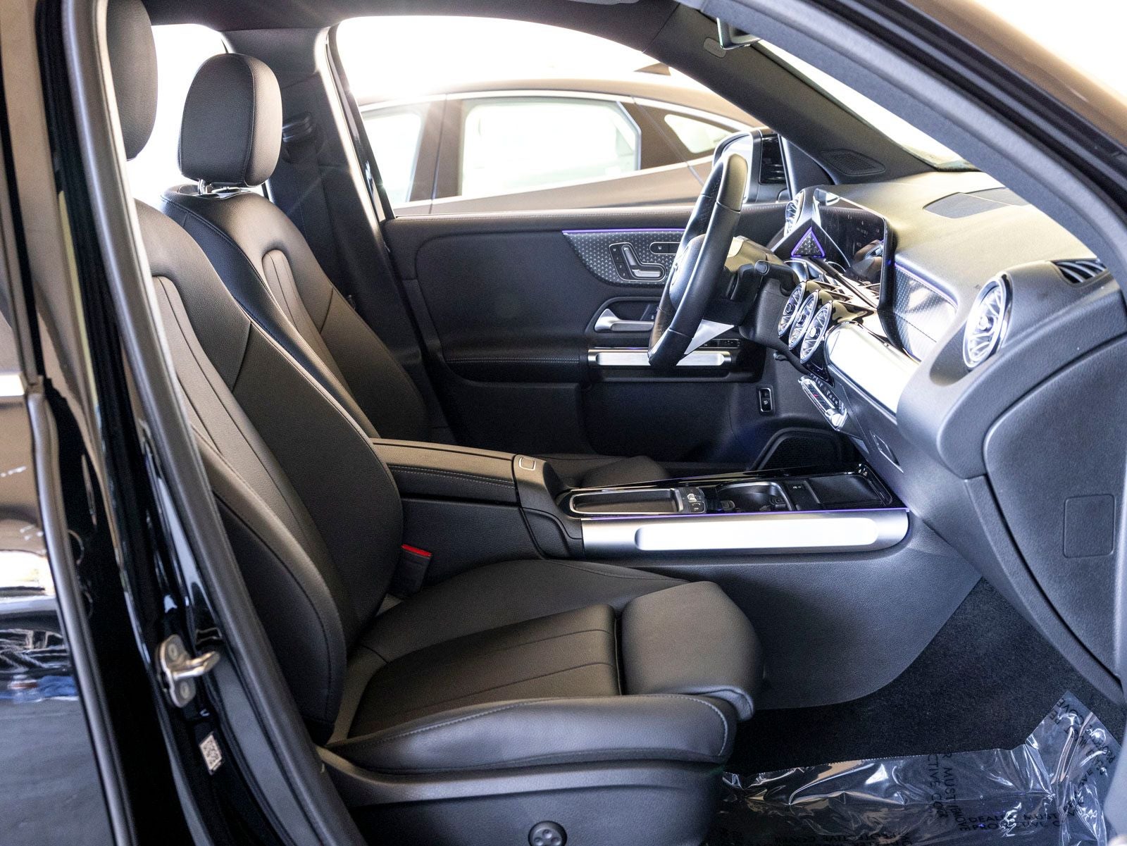 2025 Mercedes-Benz GLB GLB 250