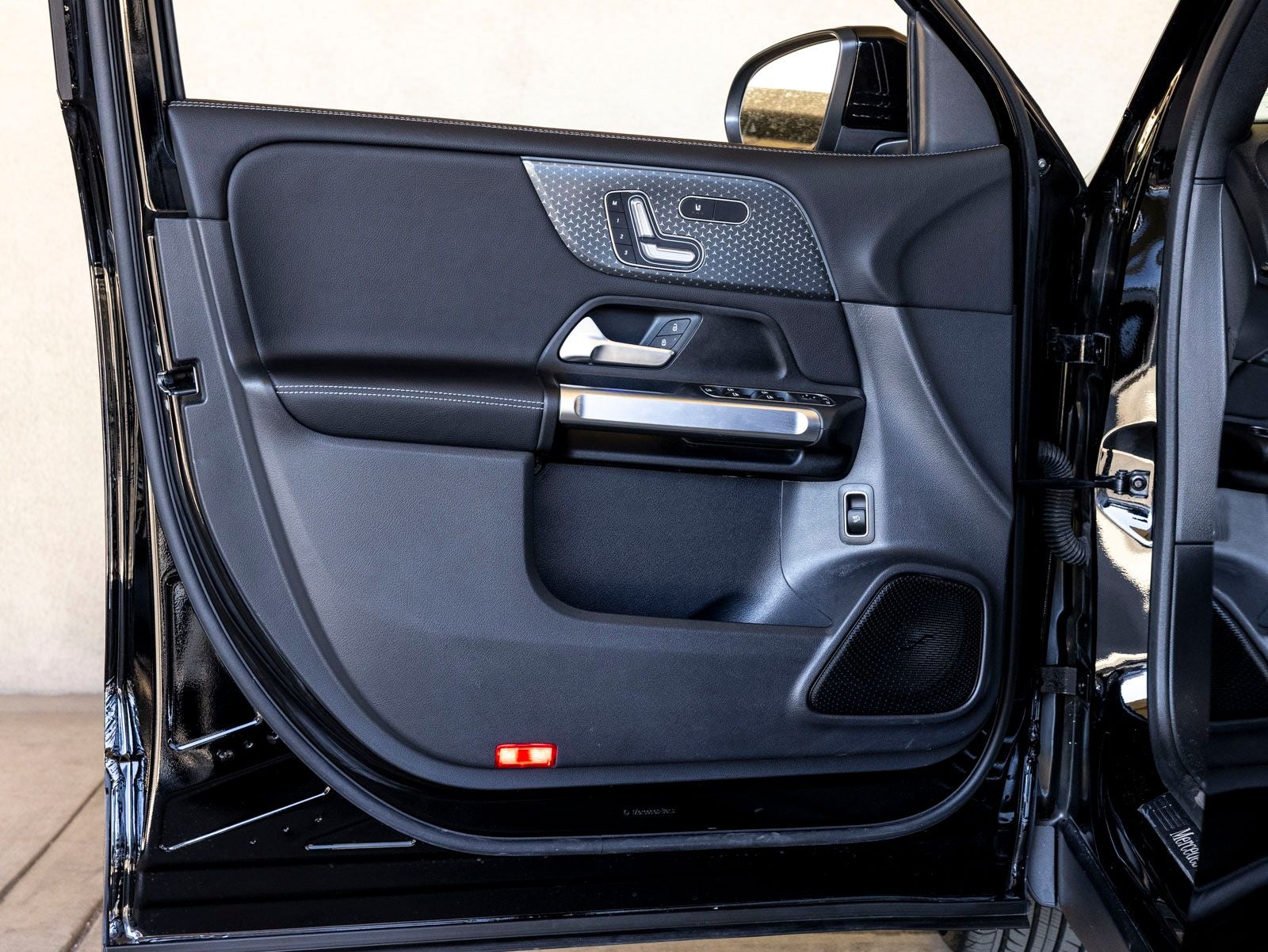 2025 Mercedes-Benz GLB GLB 250