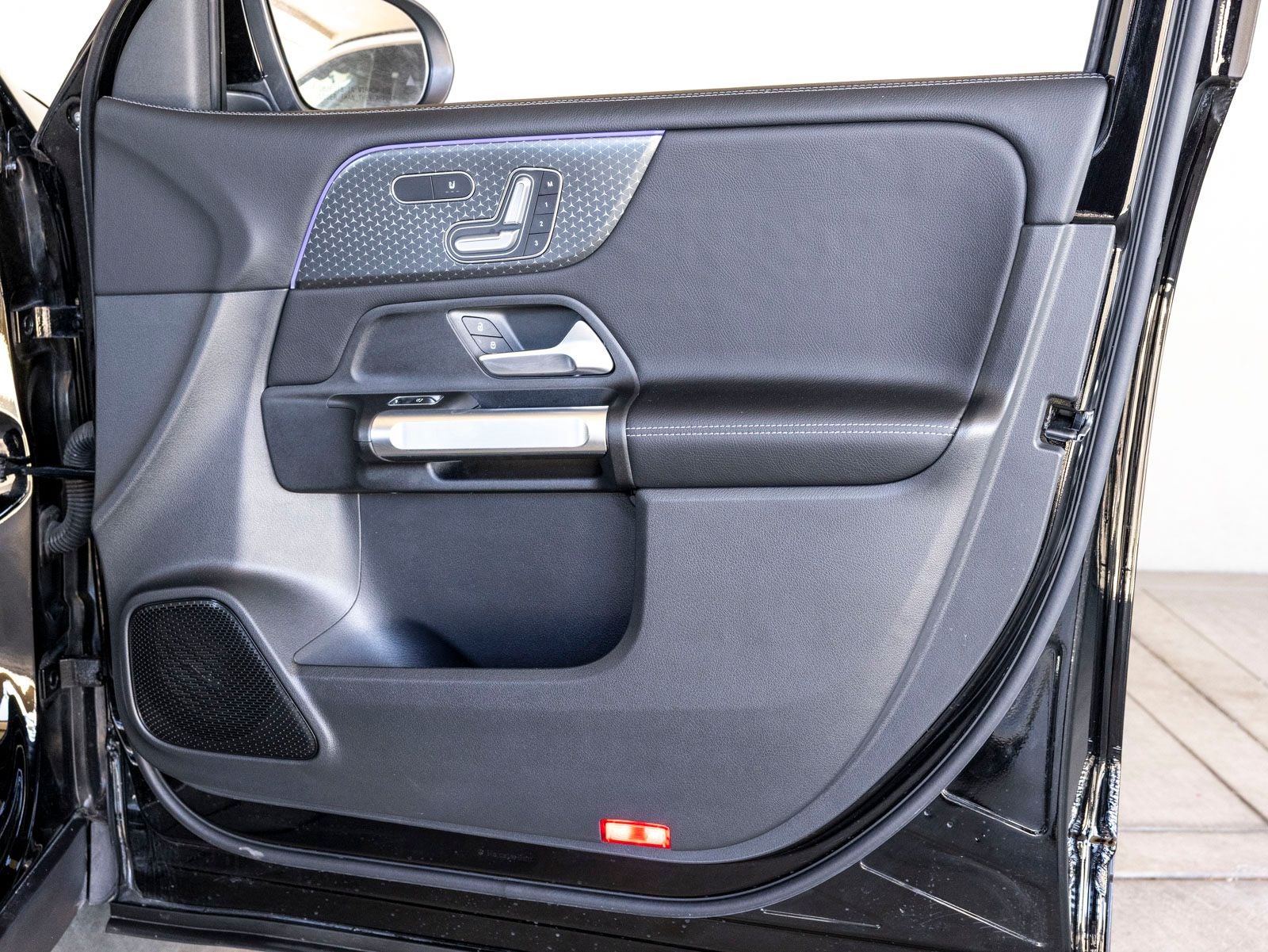 2025 Mercedes-Benz GLB GLB 250