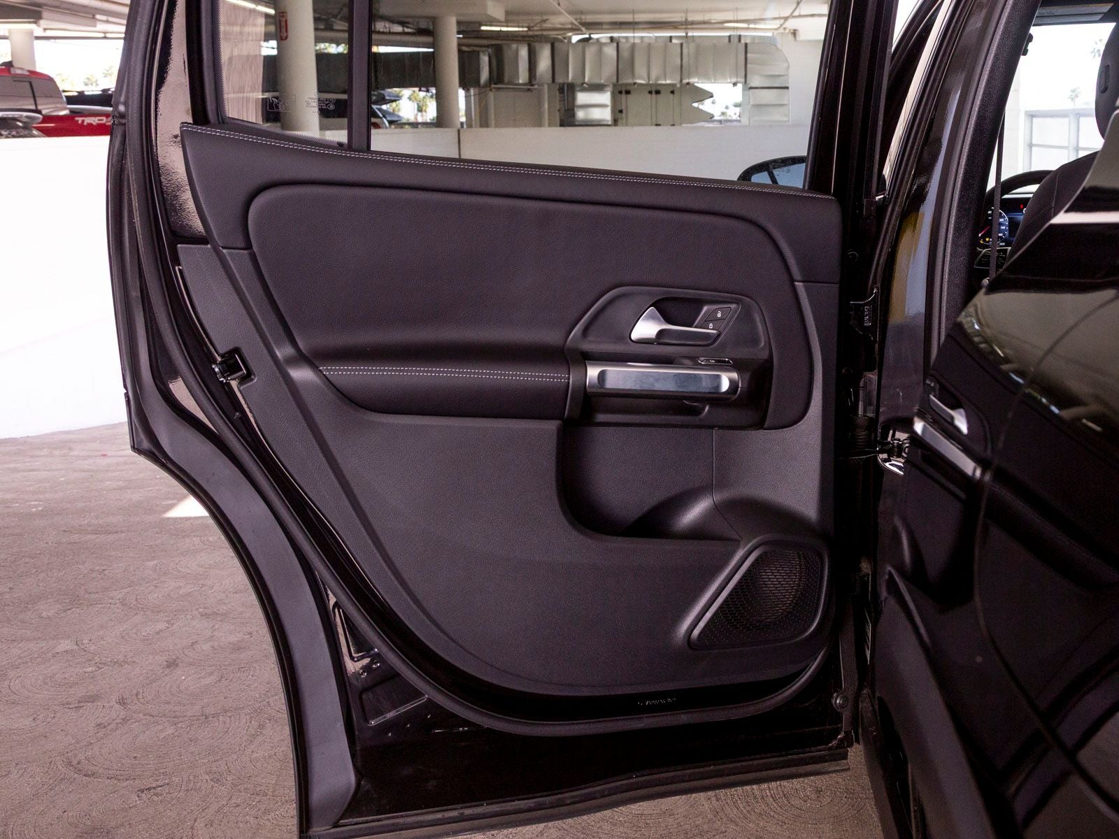 2025 Mercedes-Benz GLB GLB 250