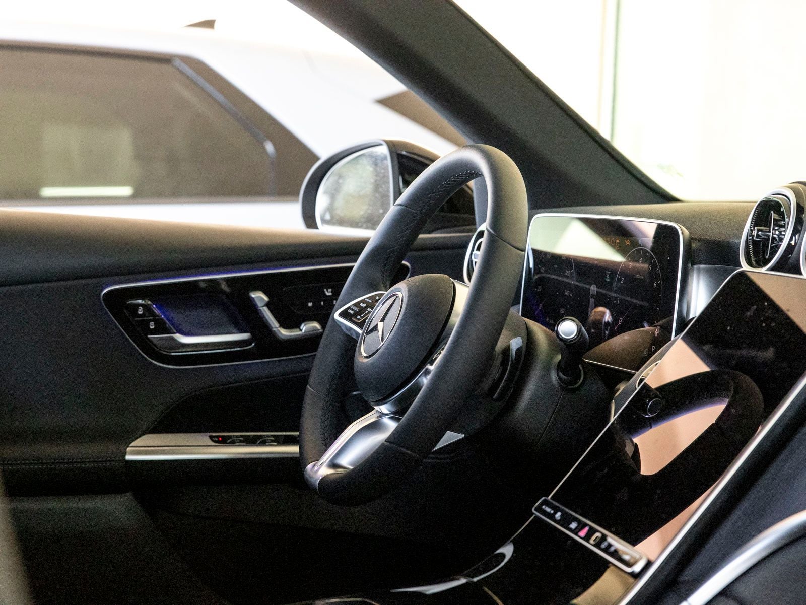 2025 Mercedes-Benz GLC GLC 300