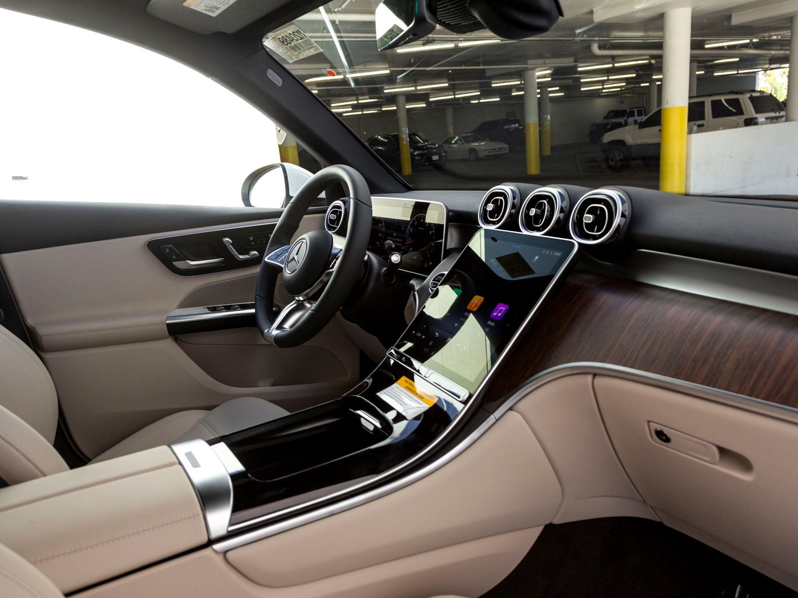 2026 Mercedes-Benz GLC GLC 300