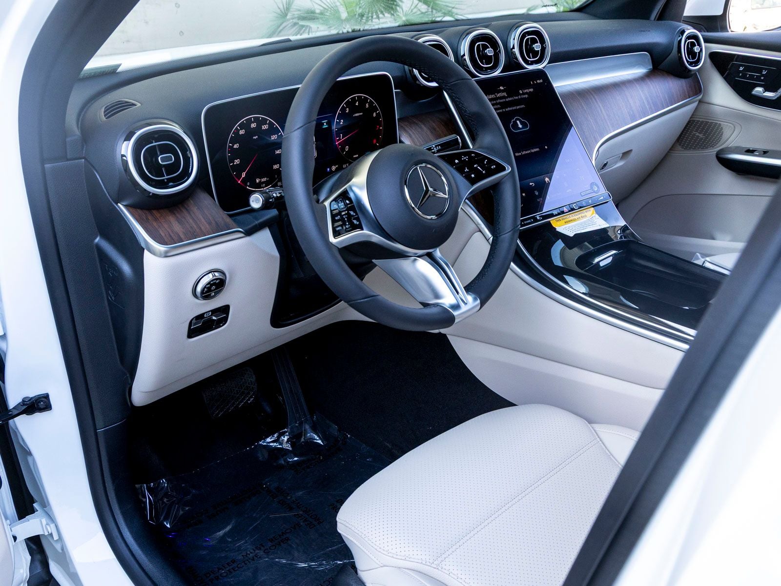 2026 Mercedes-Benz GLC GLC 300