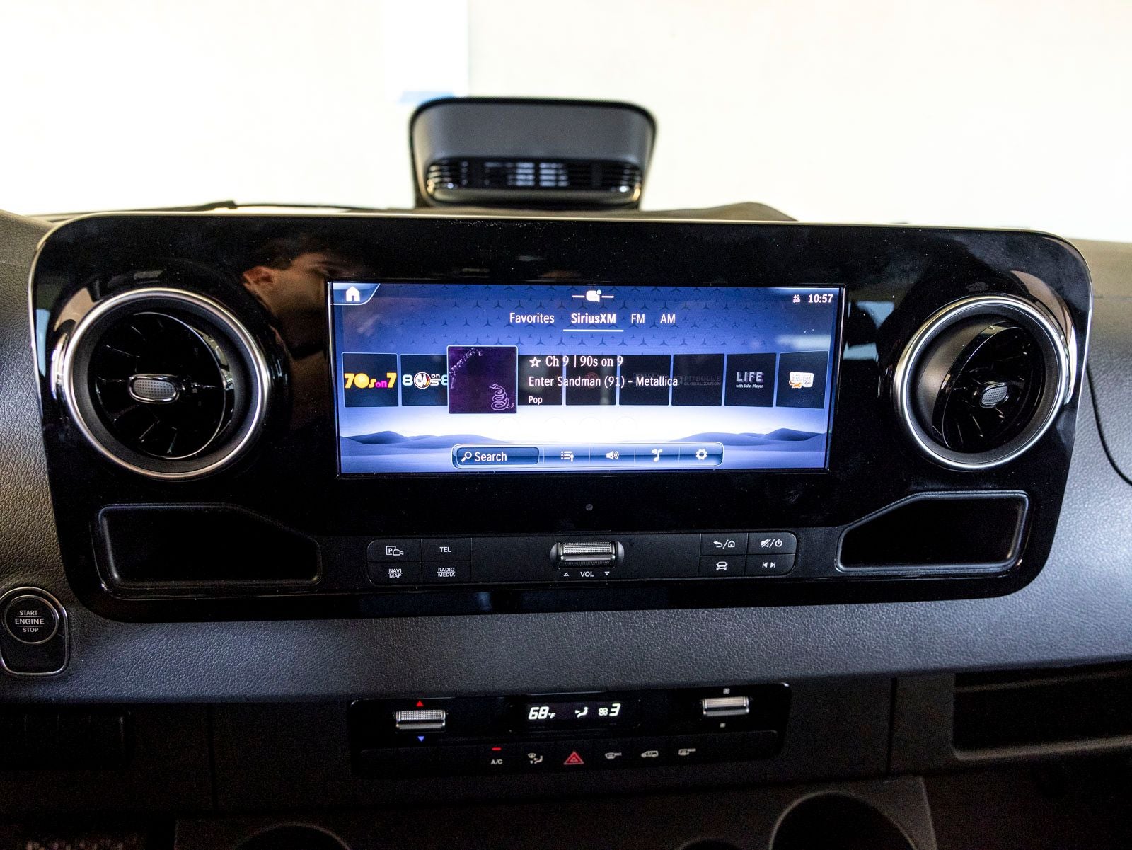 2026 Mercedes-Benz Sprinter 2500 2500 Standard Roof I4 Diesel HO 144" RWD