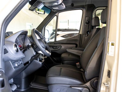 2026 Mercedes-Benz Sprinter 2500 2500 Standard Roof I4 Diesel HO 144" RWD