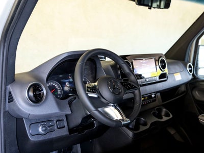 2026 Mercedes-Benz Sprinter 2500 2500 Standard Roof I4 Diesel HO 144" RWD