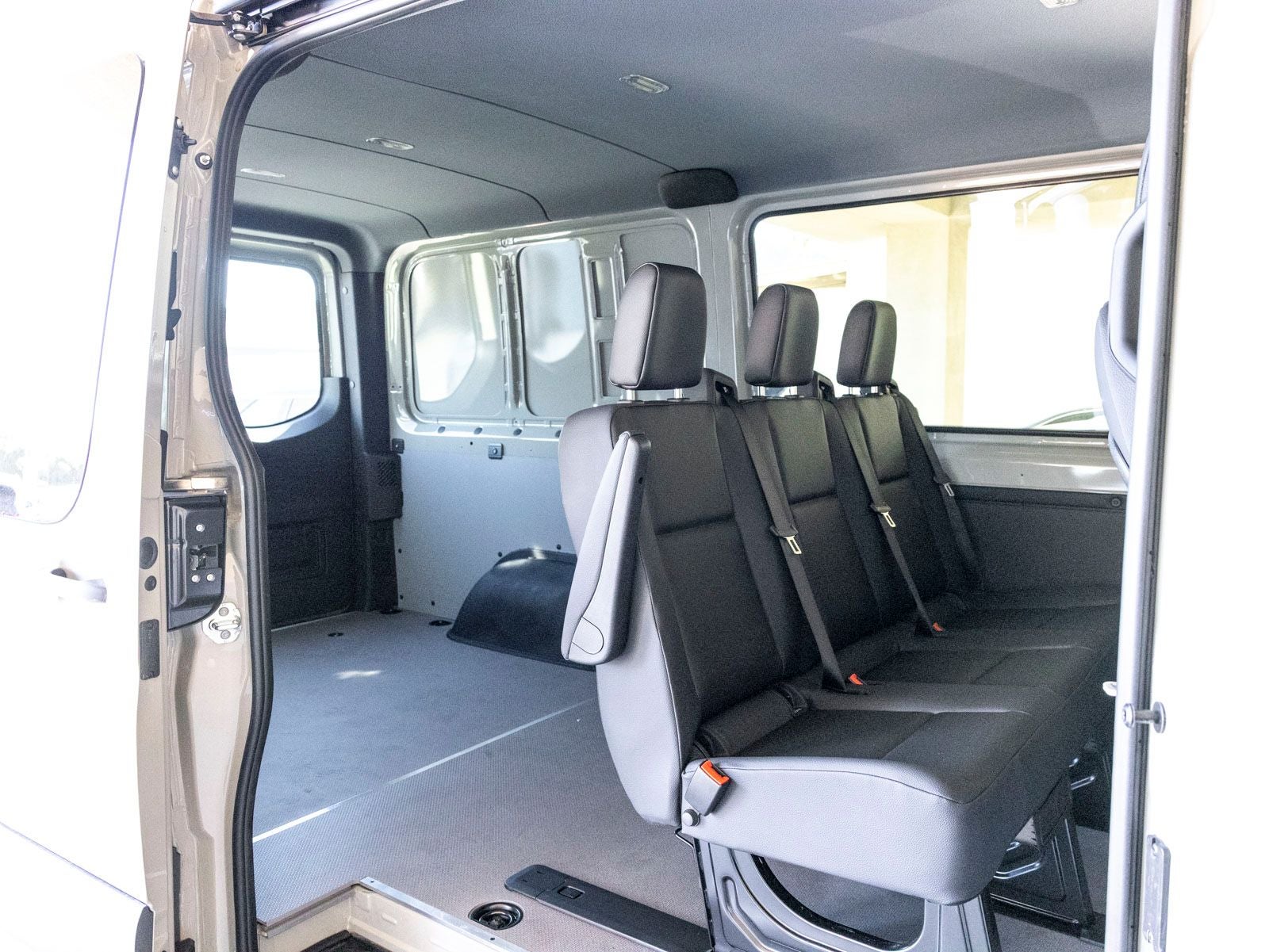 2026 Mercedes-Benz Sprinter 2500 2500 Standard Roof I4 Diesel HO 144" RWD