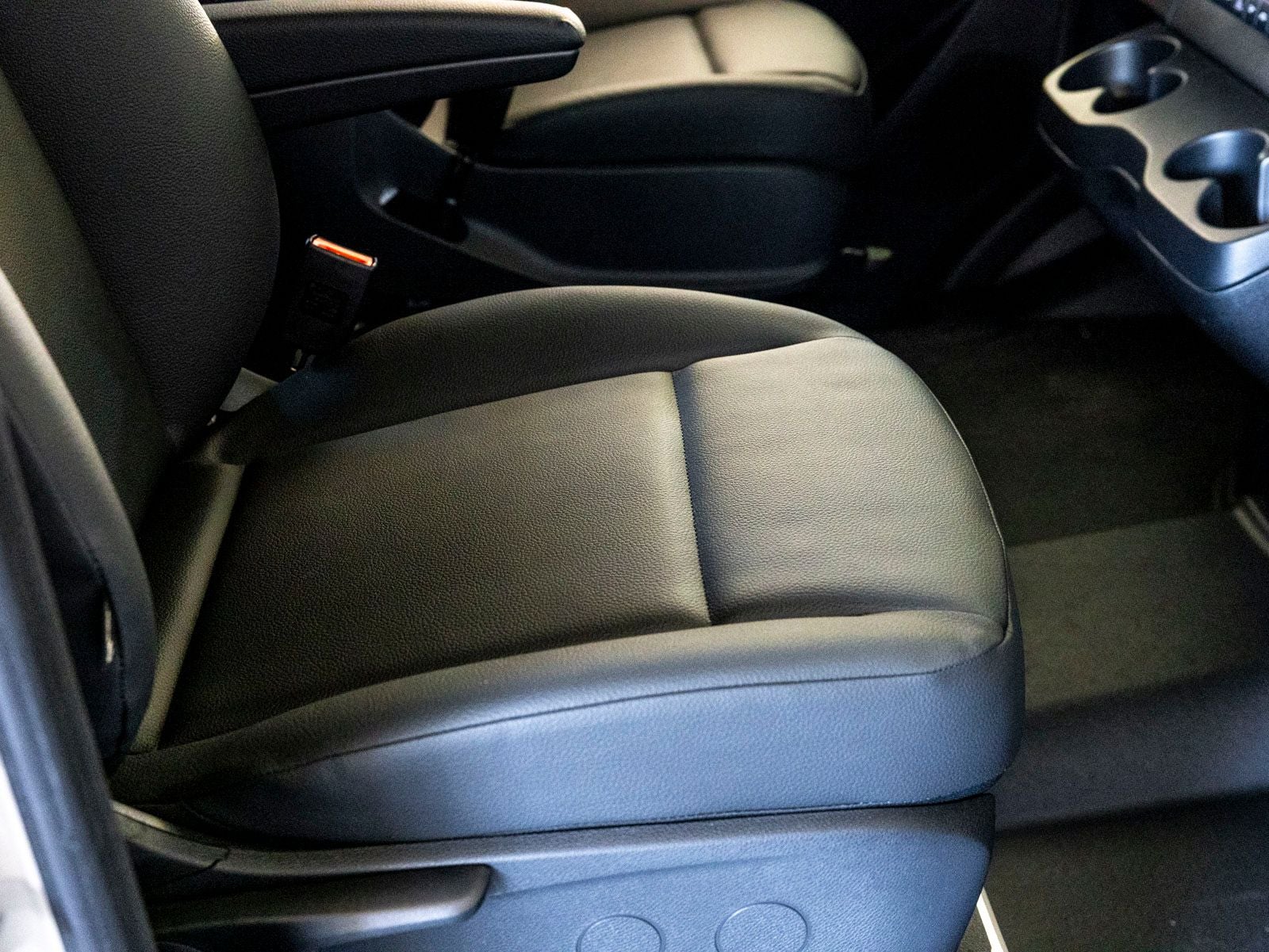 2026 Mercedes-Benz Sprinter 2500 2500 Standard Roof I4 Diesel HO 144" RWD