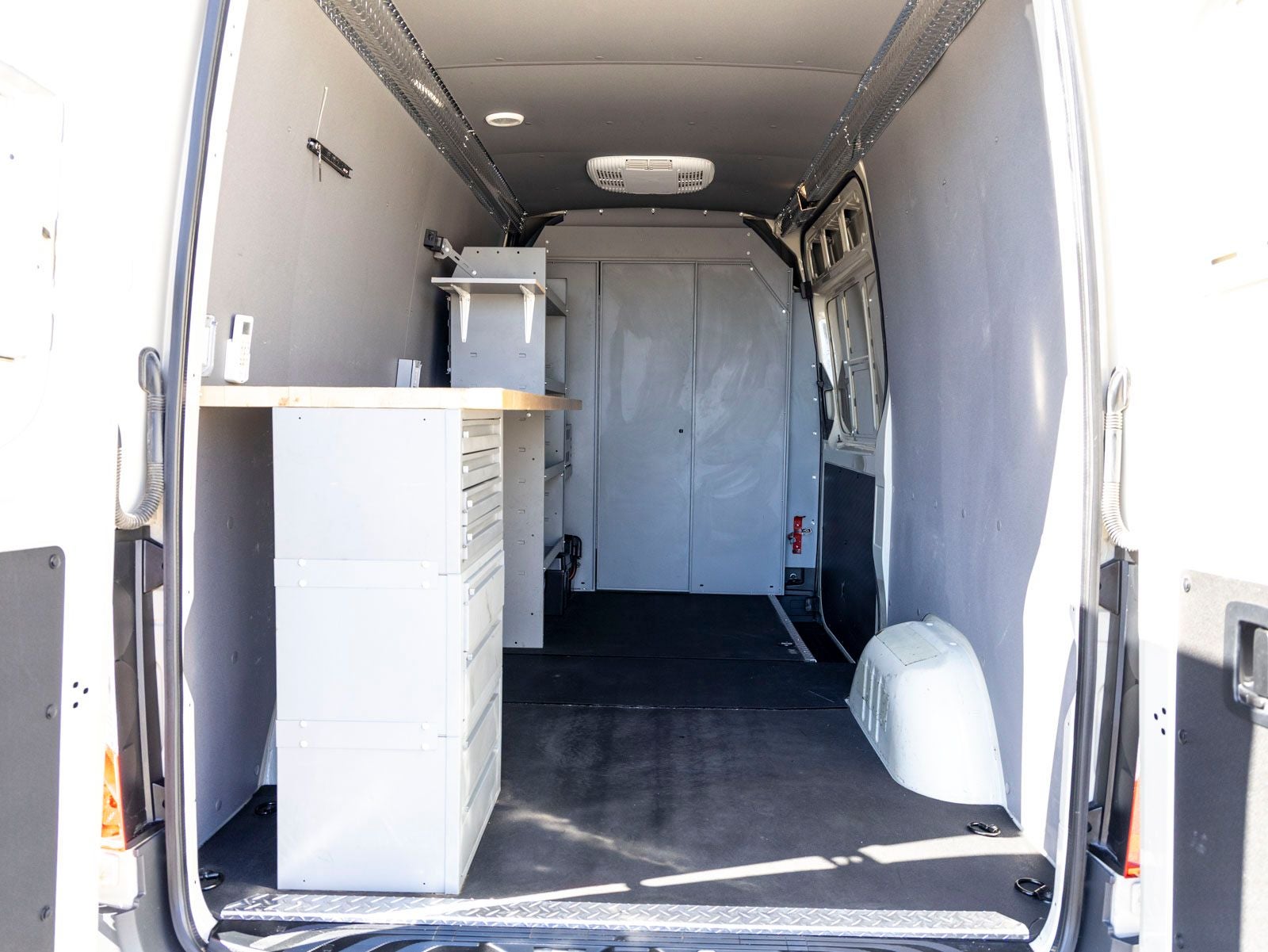 2022 Mercedes-Benz Sprinter 2500 Cargo 144 WB
