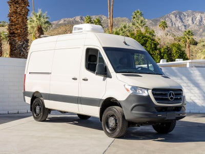 2022 Mercedes-Benz Sprinter 2500 Cargo 144 WB
