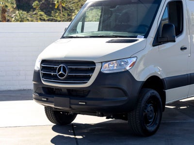 2022 Mercedes-Benz Sprinter 2500 Cargo 144 WB