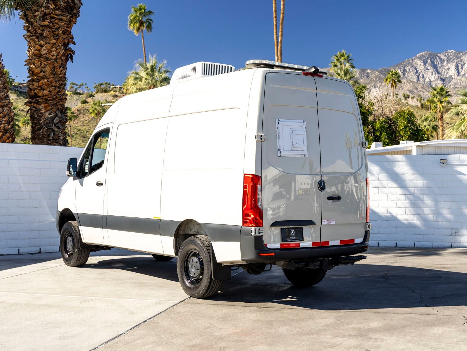 2022 Mercedes-Benz Sprinter 2500 Cargo 144 WB