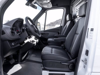 2025 Mercedes-Benz Sprinter 2500 Cargo 144 WB
