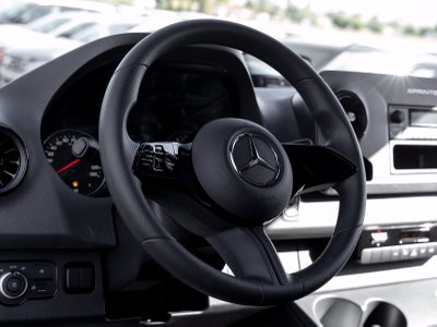 2025 Mercedes-Benz Sprinter 2500 Cargo 144 WB